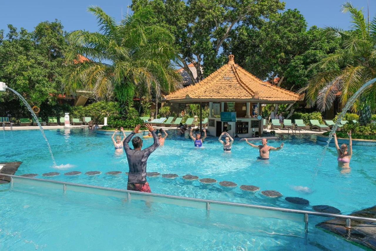 Bali Tropic Resort & Spa - Chse Certified Nusa Dua  Luaran gambar Swimming pool at the resort